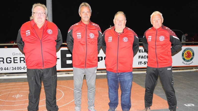 Das Team "Ober" mit Theo Feil, Christian Glonner, Andreas Weingärtner und Karl Träger (v.l.) ist Vereinsmeister im Mannschaftsspiel.
