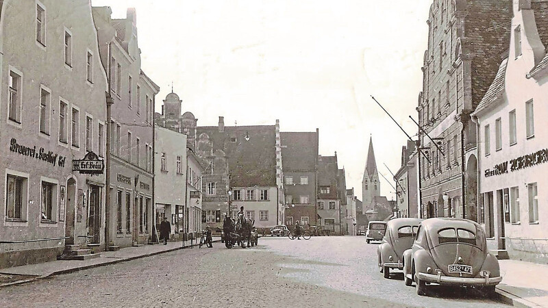 Der Geiselhöringer Stadtplatz Mitte der 1950er-Jahre