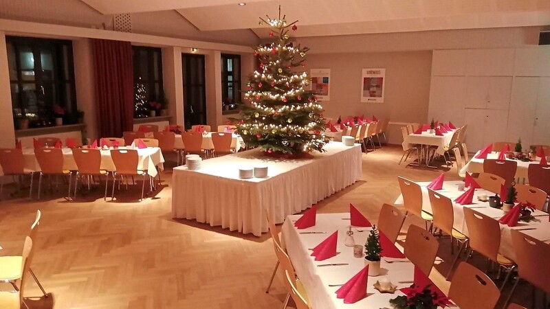 Noch ist der Saal im Kolpinghaus leer. Doch schon bald werden Firmen, Vereine und Stammtische dort ihre Weihnachtsfeier abhalten.