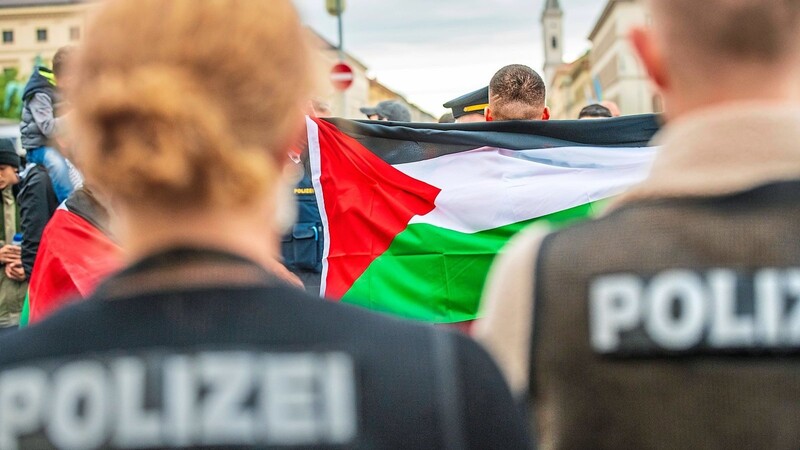 Sie wollen die "Freiheit Palästinas": Auch in München kam es bei Kundgebungen zu Auseinandersetzungen.