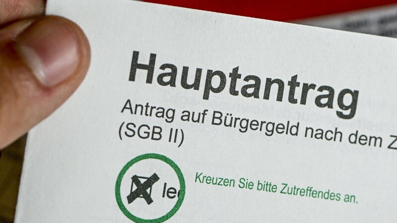 Im November haben 5,5 Millionen Menschen in Deutschland Bürgergeld bezogen.