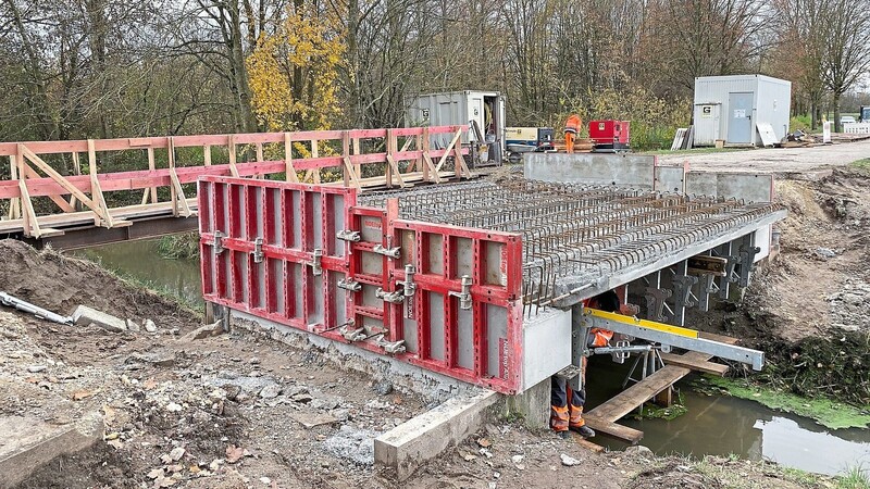 Die Fertigstellung der Sanierung der Moosgrabenbrücke ist noch für dieses Jahr geplant.
