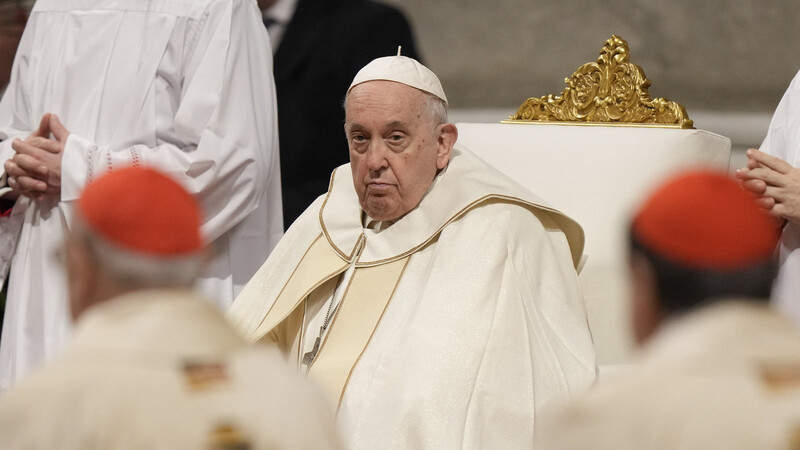Der Pontifex ist offenbar entschlossen zu einer Machtprobe mit den konservativen Betonköpfen im Vatikan.