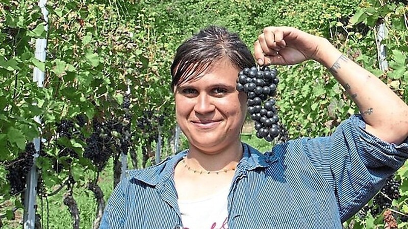 Stadt-Winzerin Christine Wolfram möchte durch "ehrlichen Weinbau" für ihren Beruf begeistern.