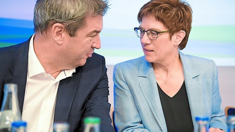 CSU-Chef Markus Söder beschließt die Klausur der CSU-Landtagsfraktion gemeinsam mit der CDU-Vorsitzenden Annegret Kramp-Karrenbauer.