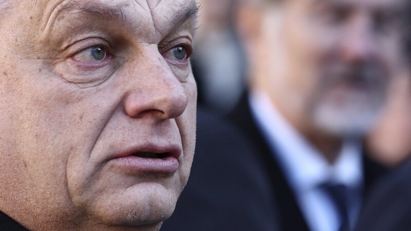 Viktor Orbán gilt als rechtspopulistischer Europakritiker. Durch Charles Michels vorzeitigen Amtsaustritt kommt er dennoch als nachfolgender EU-Ratspräsident in Frage.
