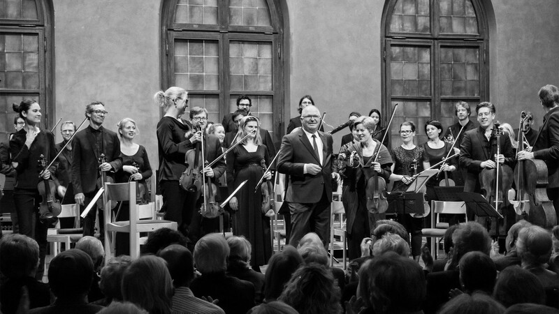 Höhepunkt der vergangenen Konzertsaison war der Auftritt des Mahler Chamber Orchestra zum 20. Jubiläum als Residenzstadt des Ensembles.