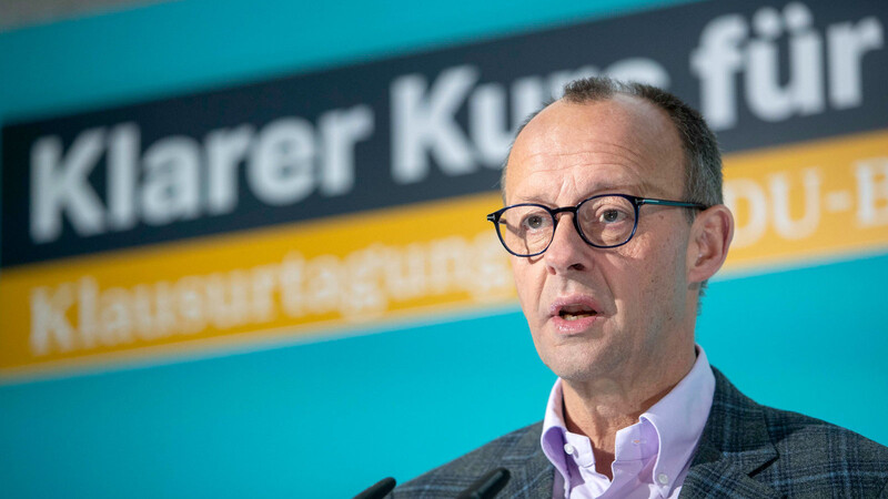 CDU-Chef Friedrich Merz kündigt eine "sehr klare und sehr harte Auseinandersetzung" insbesondere mit der AfD an.
