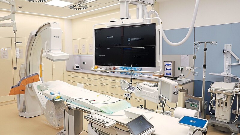 Hochwertige medizinische Leistungen, im Bild der Herzkatheter der Ilmtalklinik, bieten das Klinikum Ingolstadt und die Krankenhäuser in den umliegenden Landkreisen. Künftig will man gemeinsame Wege gehen.