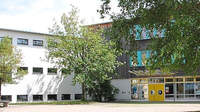 Die Theresia-Gerhardinger-Grundschule wird laut Prognose von aktuell 332 Schülern um 260 auf 600 Schüler wachsen.