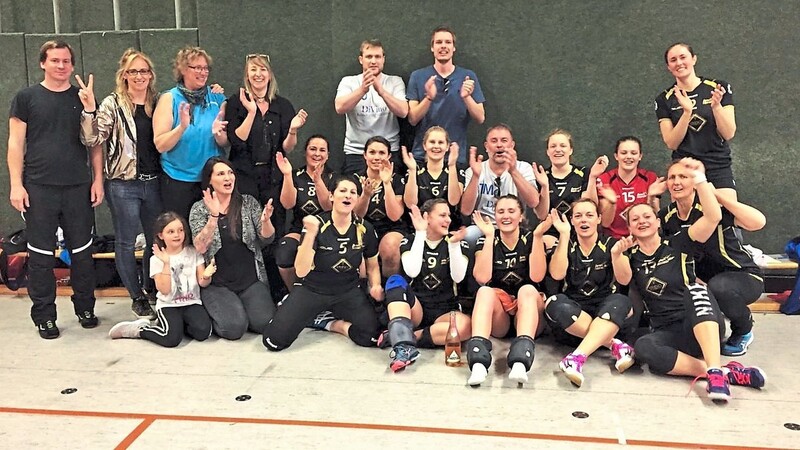 Am Ende durften die TSV-Volleyballerinnen und ihre Fans jubeln: Der Landesligaerhalt ist geschafft.