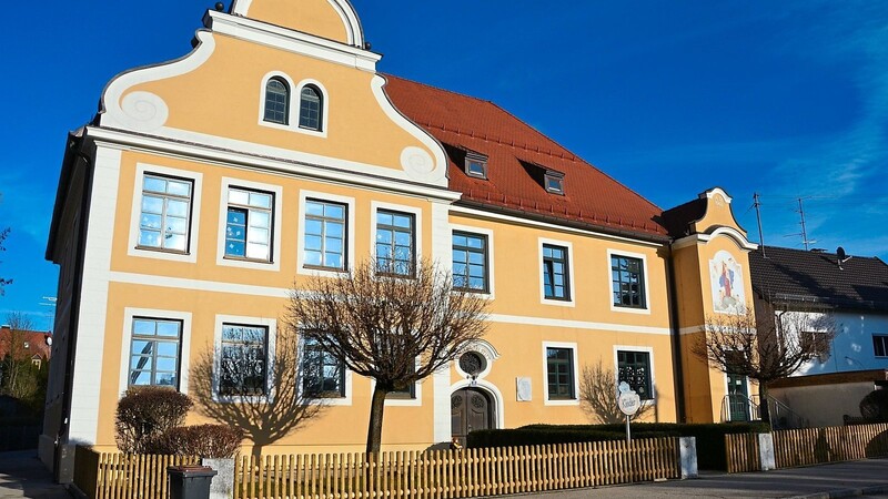 Der Kindergarten "Maria de la Paz" wird voraussichtlich im September 2027 aus dem historischen Gebäude am Klosterberg in einen Neubau auf dem Gelände des jetzigen Bauhofs umziehen.