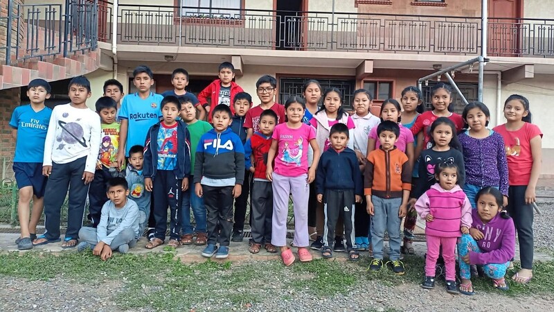Seit 2010 hat das Kinderhaus Albergue Sawatzki 136 Kinder aufgenommen. Aktuell leben 32 Jungen und Mädchen in der Einrichtung.