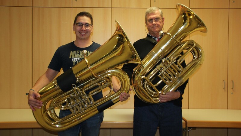 Ein Leben ohne Tuba? Unvorstellbar für Tobias Spitzhirn und Reinhard Lesinski