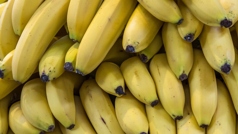 Das Rauschgift hatten die Beschuldigten offenbar in Bananenkisten versteckt. (Symbolbild)