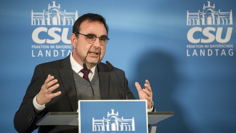 CSU-Fraktionschef Klaus Holetschek will Chancengleichheit von Stadt und Land herstellen.