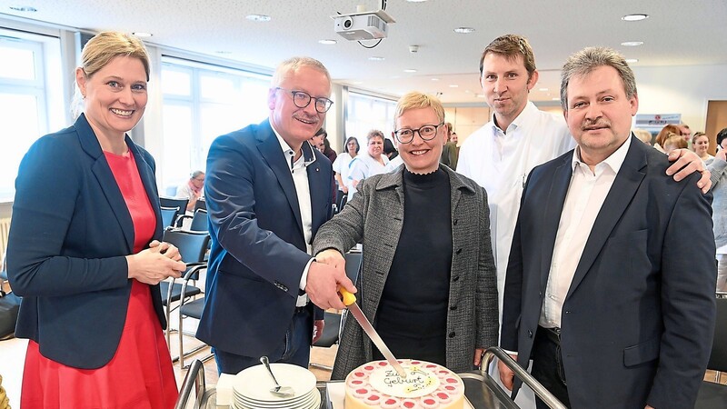 Der Optimismus aus der Personalversammlung an der Lungenfachklinik Donaustauf am Mittwoch muss jetzt in ein tragfähiges Vertragswerk zwischen Deutscher Rentenversicherung Süd und Caritas überführt werden.