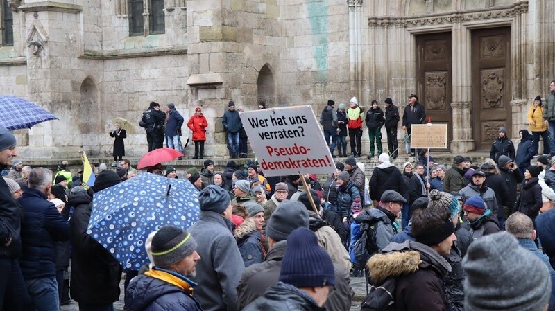 Der Mittelstand protestierte auf dem Domplatz.