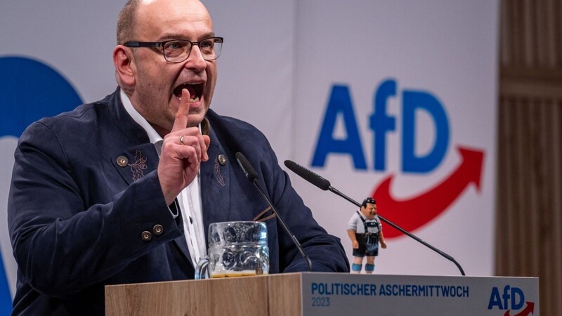 Gegen den bayerischen AfD-Landeschef Stephan Protschka war im Zusammenhang mit dessen Tätigkeit als Vermögensberater ermittelt worden.