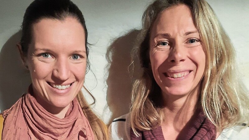 Vegan und glücklich: Franziska Stocker und Sabine Fellner.