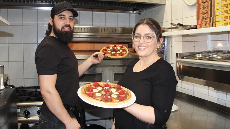 Mit ihrer Nutella-Pizza haben Adnan Miftari und seine Schwester Vildane von der Pizzeria Venezia in Straubing den Geschmack ihrer Gäste getroffen.