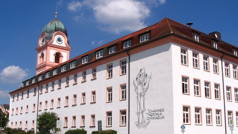 Der Benediktinerorden will das Gymnasium in Rohr nicht mehr weiterführen.