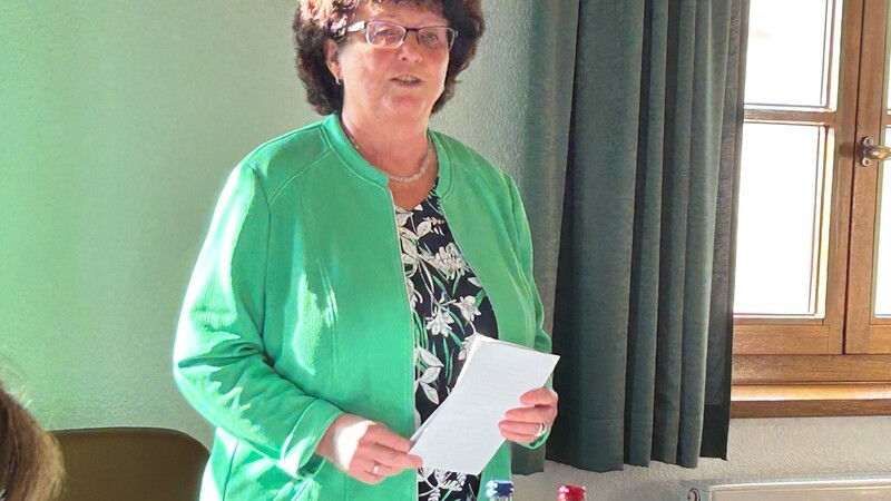 Osterhofens Bürgermeisterin Liane Sedlmeier wird auch ihr Kreistagsmandat zurückgeben.