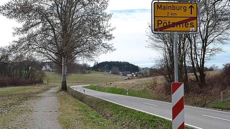Der Geh- und Radweg von Pötzmes nach Mainburg ist eines von mehreren Projekten, die die Gemeinde laut Rechenschaftsbericht von Bürgermeister Franz Stiglmaier auf der Bürgerversammlung in diesem Jahr vorantreiben will.