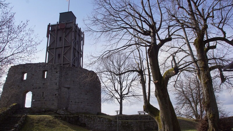 Die Burg Brennberg soll als Kulturveranstaltungsort aufgewertet werden, dafür gibt es Fördergeld.