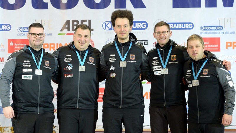 Silber holte Team Germany im Mannschaftsspiel; von links: Stefan Thurner, Andreas Lambert, Mathias Peischer, Stefan Zellermayer und Manuel Schmid