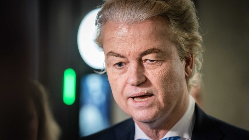 Geert Wilders gibt seine Ambitionen nicht auf. Er würde "wenn nicht morgen, dann übermorgen" Premier werden, sagt er.
