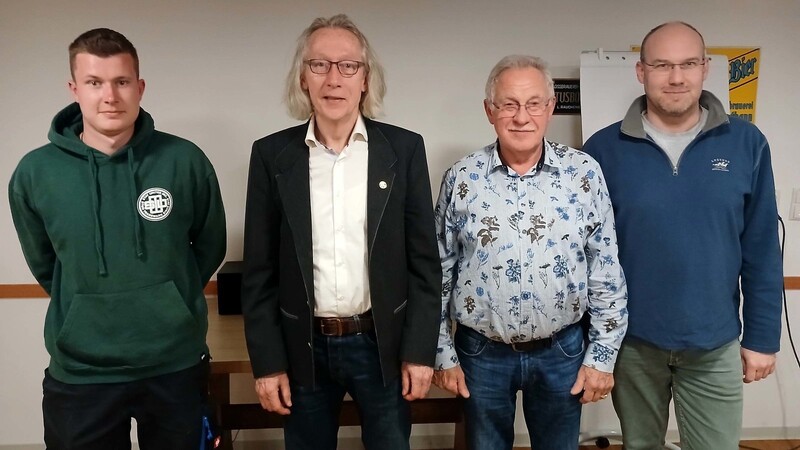 Neuwahlen beim AMC Moosburg (v.l.): Lukas Dreier, Hinrich Groeneveld, Dieter Udelhoven und Enrico Wendt, die gemeinsam den geschäftsführenden Vorstand bilden.