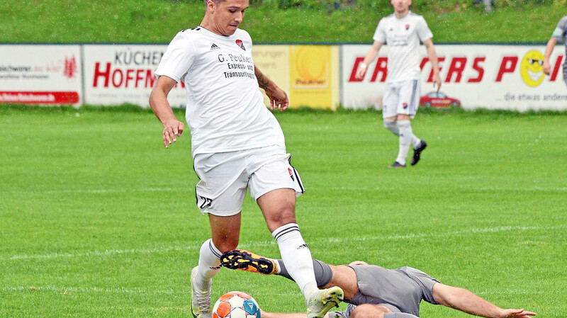 Joker Patryk Richert erzielte kurz nach seiner Einwechselung in der Nachspielzeit das 2:0 für den TSV Seebach, das war die Entscheidung.