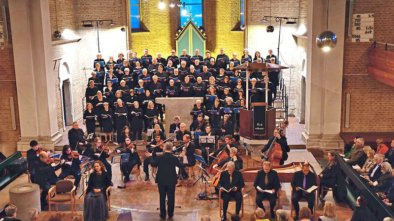 Chöre und Orchester der Christuskirche machten Johann Sebastian Bachs Johannes-Passion am Karfreitag zum Fest.