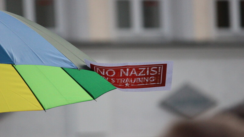 "No Nazis in Straubing": Die Partnerschaften für Demokratie treten für ein vielfältiges, gewaltfreies und demokratisches Miteinander ein.