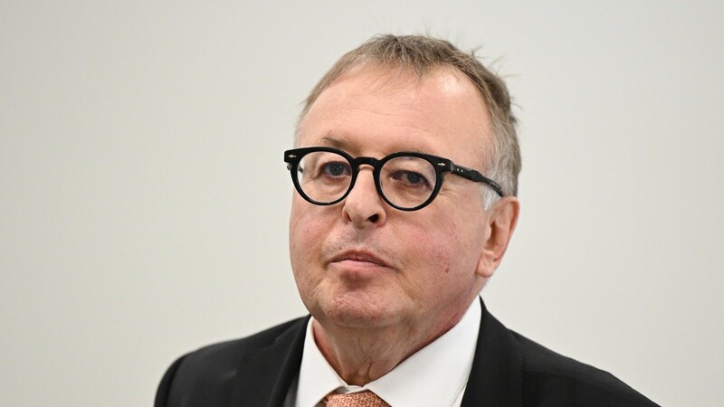 Die Staatsanwaltschaft Koblenz hat die Ermittlungen gegen Jürgen Pföhler eingestellt.