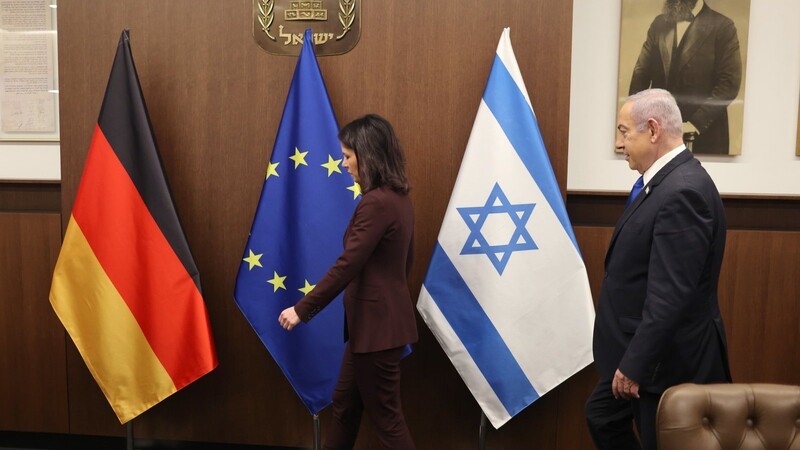 Deutschland wurde nicht vorab von Israel in Kenntniss gesetzt. Grund ist offenbar ein Disput zwischen Außenministerin Annalena Baerbock und Premier Benjamin Netanjahu. Er verbittet sich Baerbocks Belehrungen.