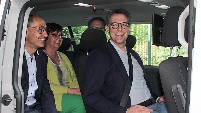 Minister Markus Blume ist startklar für eine "autonome Ausfahrt".