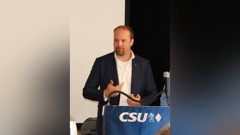 "Die Lage ist ernst", sagt der Regensburger CSU-Fraktionschef Michael Lehner.