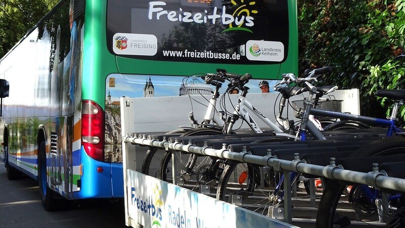 In seine vierte Saison ist der Freizeitbus auf der Linie 6030 zwischen Kelheim und Freising gestartet. Das zweite touristische ÖPNV-Angebot in der Region verkehrt zwischen Regensburg und Dollnstein.