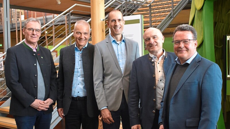 Es gibt neue Gesichter im neu gewählten GfH-Vorstand (v. l.): Adolf Schapfl, Michael Möller, Wolfgang Wintzer, Pascal Piroué und Stefan Lustig.