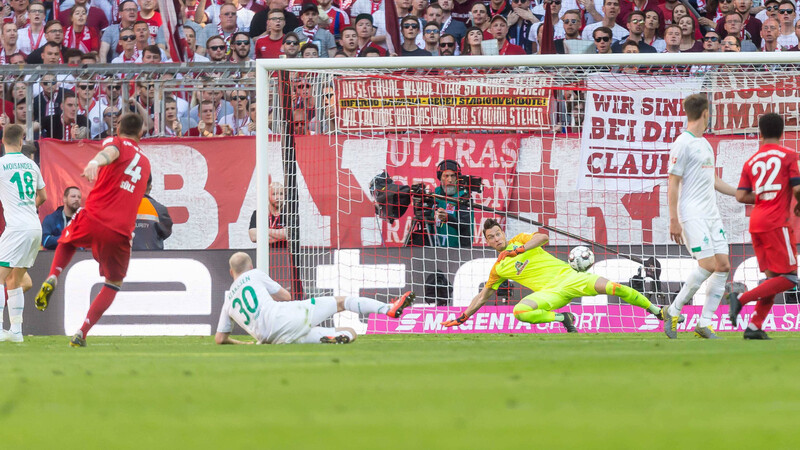 Auch torgefährlich: Niklas Süle (li.) für den FC Bayern.