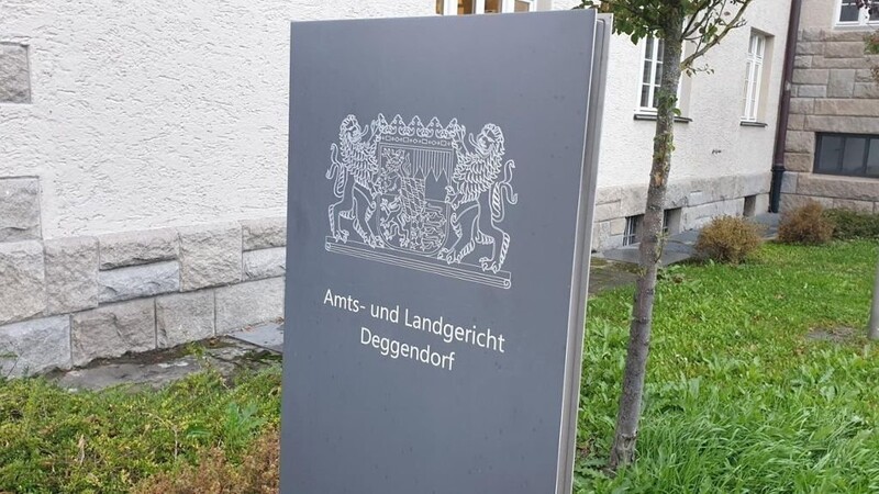 Am Landgericht Deggendorf fand die Verhandlung statt.