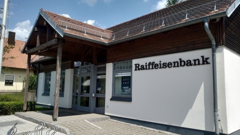 Zum 31. Oktober schließt die Raiffeisenbank-Geschäftsstelle Altenthann. Die nächste Geschäftsstelle ist in Donaustauf.