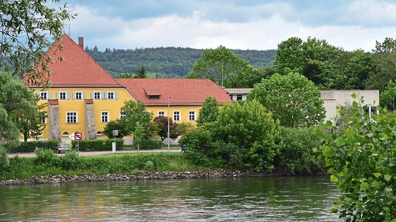 Die Verwaltung des Nationalen Naturmonuments "Weltenburger Enge" zieht in das Alte Landratsamt in Kelheim ein.