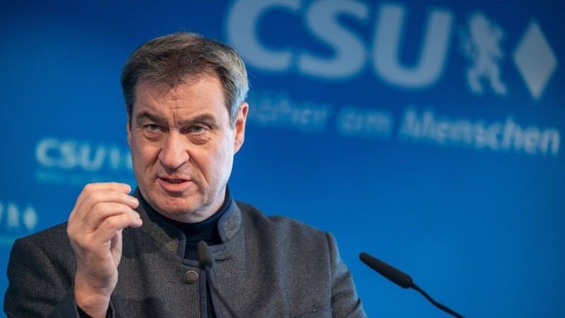 Die CSU sei "bis zur letzten Sekunde" bereit, über eine Reform des Wahlrechts zu reden, falls sich die Ampel-Parteien aber nicht bewegten, werde man Verfassungsklage einlegen, kündigt Markus Söder an.