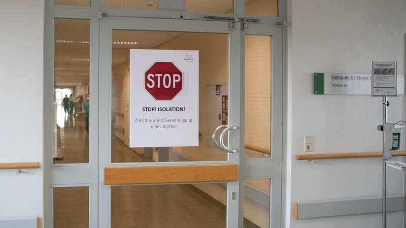 Auf der Covid-19-Normalstationen des Klinikums werden aktuell 30 infizierte Patienten behandelt. Von einer Entspannung der Lage sei man noch weit entfernt, teilte das städtische Krankenhaus mit. (LZ-Archiv)