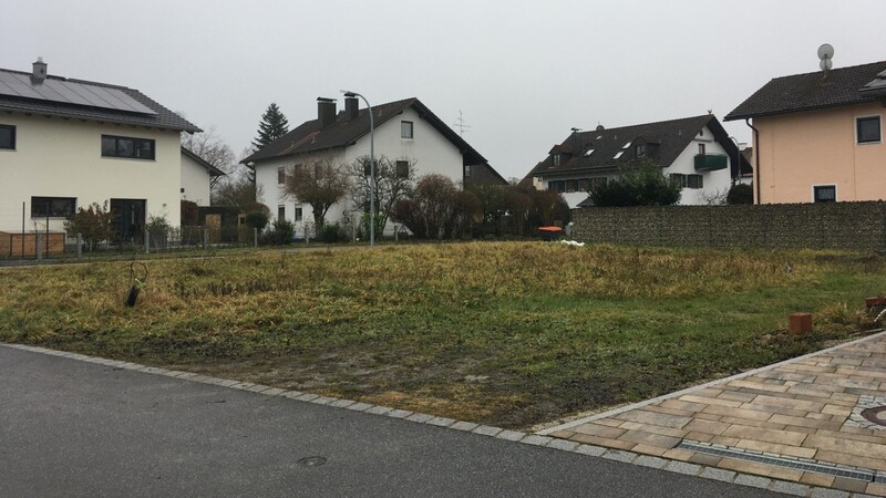 Enorm gestiegen ist der Preis für das Grundstück in der Johann-Baptist-Lethner-Straße im Baugebiet "Östlich Strogenflutkanal III".