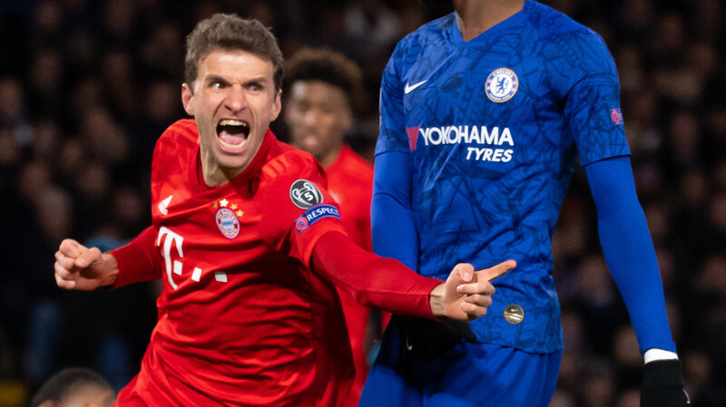 DIE ENTSCHLOSSENHEIT IN PERSON ist Thomas Müller, der mit dem FC Bayern durch den 3:0-Sieg bei Chelsea London das Tor zum Viertelfinale in der Champions League weit aufgestoßen hat.