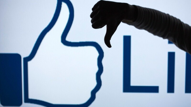 Die Landshuter Polizei geht jetzt gegen einige Facebook-User vor. Der Vorwurf: Volksverhetzung. (Symbolbild)